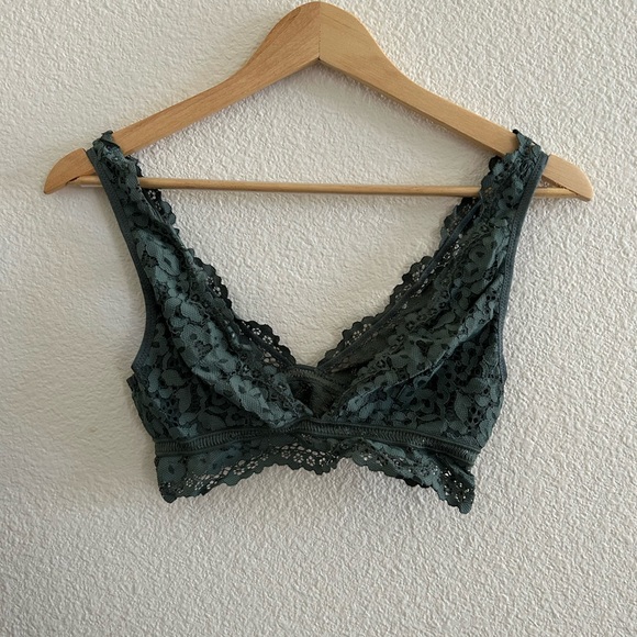 Victoria secret lace green bralette - Picture 1 of 3
